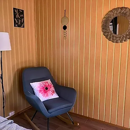 Hotell Szitakoeto Vendeghaz Martely