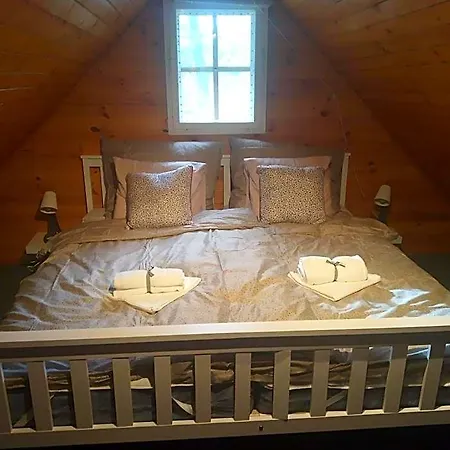 Hotell Szitakoeto Vendeghaz Martely